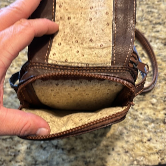 Ropin West Crossbody Purse Hand tooled - Picture 4 of 13